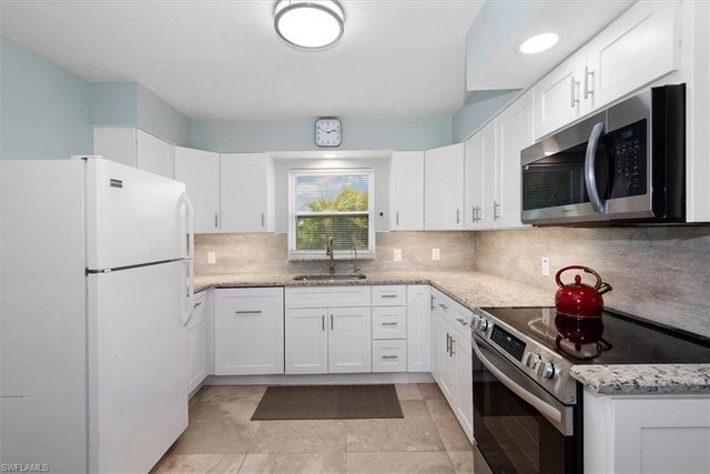 1728 Club house RD, North Fort Myers, FL 33917