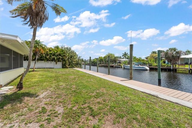 1728 Club house RD, North Fort Myers, FL 33917