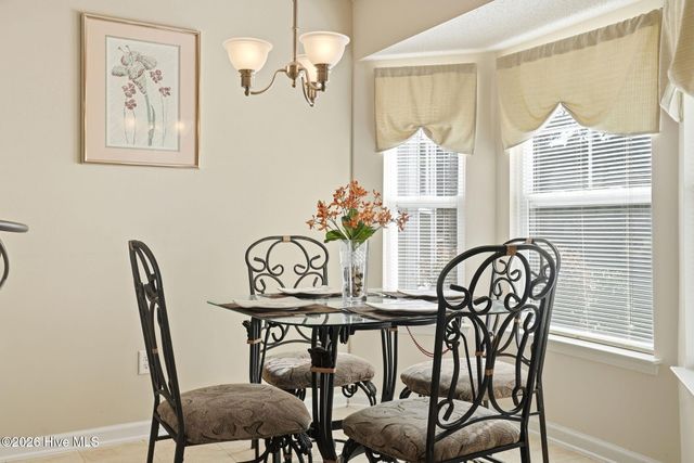 665 NW Meadowbrook Lane NW, Calabash, NC 28467