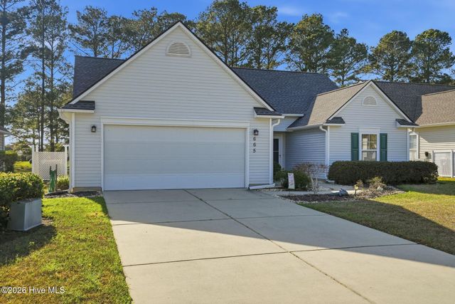 665 NW Meadowbrook Lane NW, Calabash, NC 28467