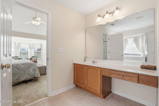 665 NW Meadowbrook Lane NW, Calabash, NC 28467