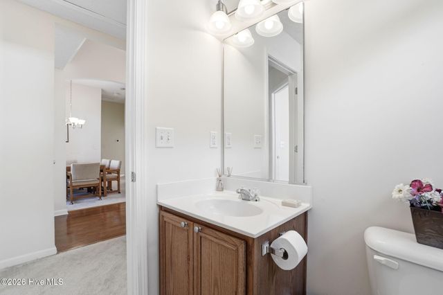 665 NW Meadowbrook Lane NW, Calabash, NC 28467