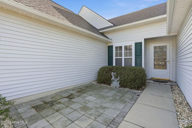 665 NW Meadowbrook Lane NW, Calabash, NC 28467