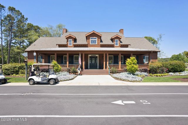 665 NW Meadowbrook Lane NW, Calabash, NC 28467