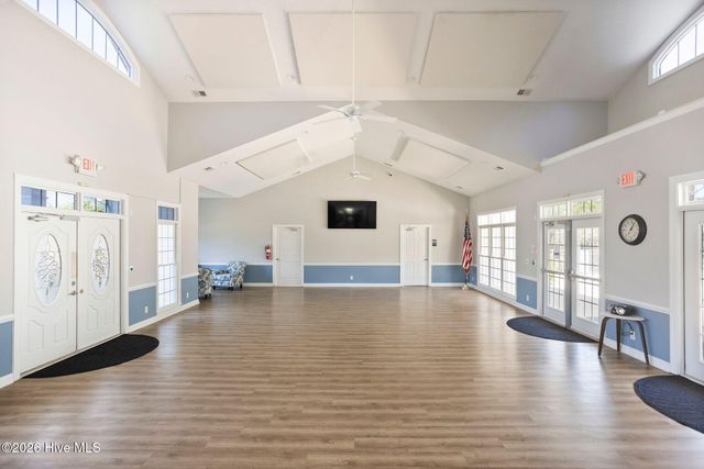 665 NW Meadowbrook Lane NW, Calabash, NC 28467