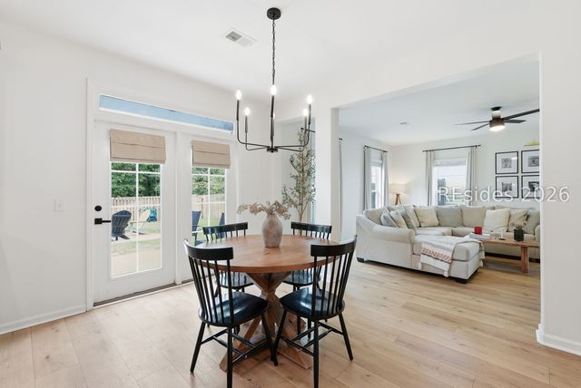 122 Sago Palm Dr, Bluffton, SC 29910