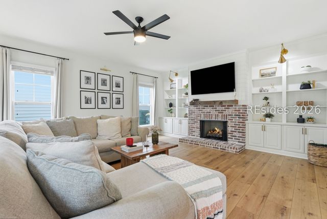 122 Sago Palm Dr, Bluffton, SC 29910