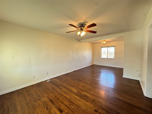 2715 Fenwick Drive, Dallas, TX 75228