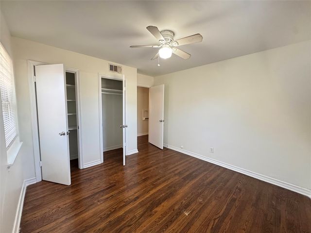 2715 Fenwick Drive, Dallas, TX 75228