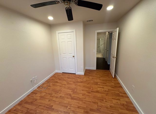 866 Sonora Lane, Grand Prairie, TX 75052