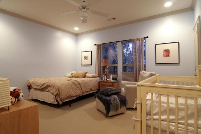 234 Detering Street, Houston, TX 77007