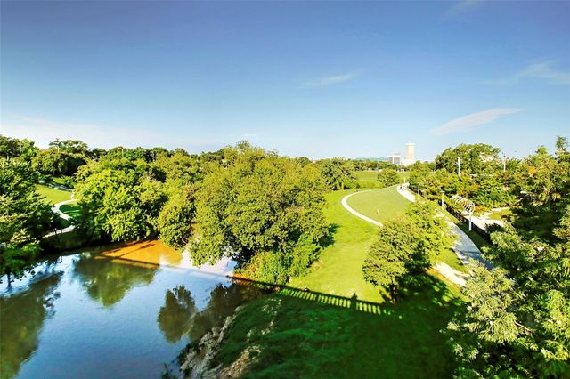 234 Detering Street, Houston, TX 77007