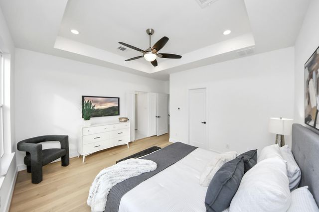 717 Marcella Street C, Houston, TX 77091