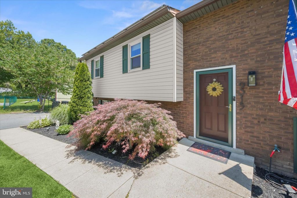 Image 28 of property listing at 9315 MADISON AVE, Laurel, MD 20723