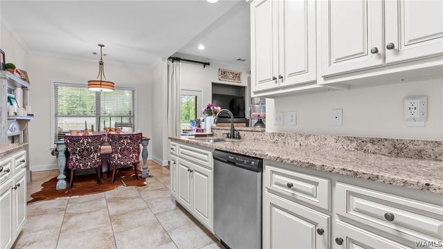 4055 Macon, Northport, AL 35473
