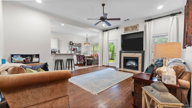 4055 Macon, Northport, AL 35473