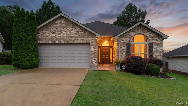 4055 Macon, Northport, AL 35473