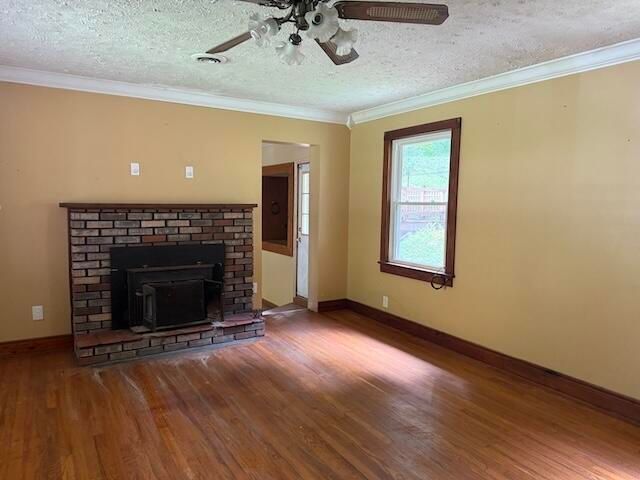 53 Happy Hollow Road, Pineville, KY 40977