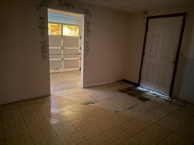 53 Happy Hollow Road, Pineville, KY 40977