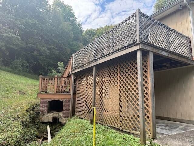 53 Happy Hollow Road, Pineville, KY 40977