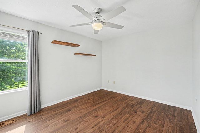 6766 Crisler Court, Burlington, KY 41005