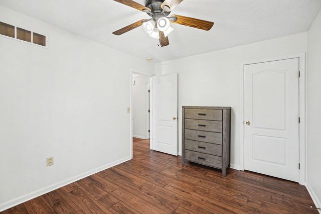 6766 Crisler Court, Burlington, KY 41005
