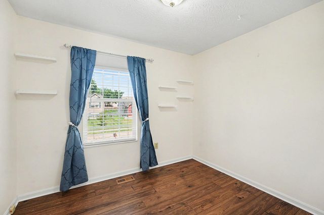 6766 Crisler Court, Burlington, KY 41005