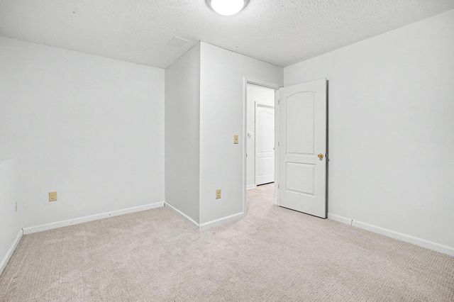 6766 Crisler Court, Burlington, KY 41005