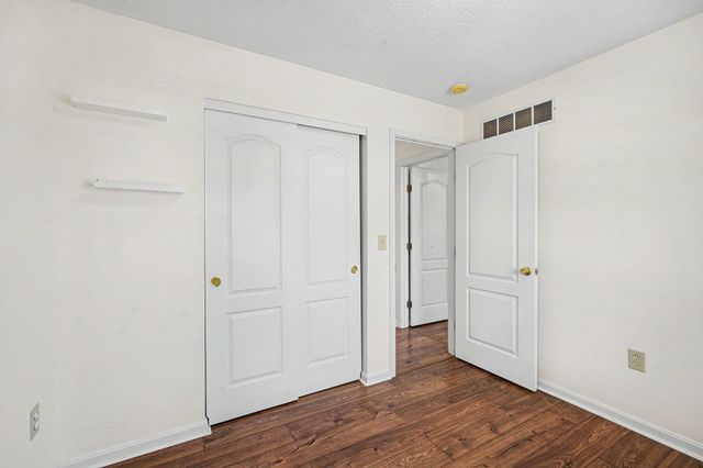 6766 Crisler Court, Burlington, KY 41005