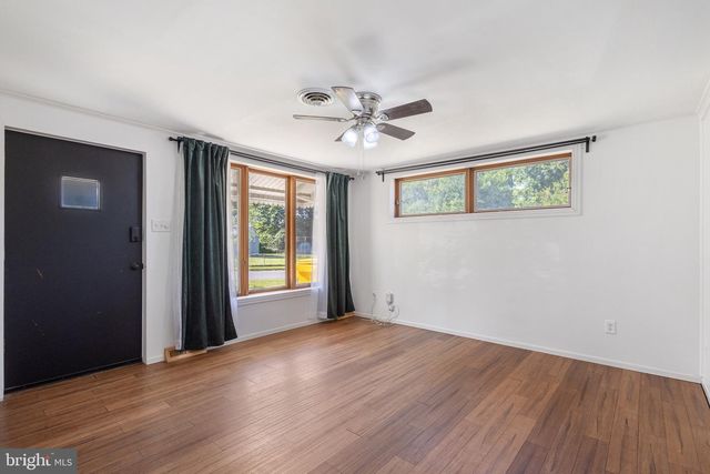 1103 SOMERSET DR, Glen Burnie, MD 21061