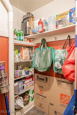 18302 Scottsdale Boulevard, Shaker Heights, OH 44122