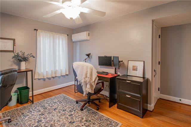 18302 Scottsdale Boulevard, Shaker Heights, OH 44122