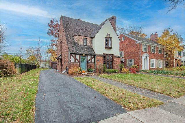 18302 Scottsdale Boulevard, Shaker Heights, OH 44122