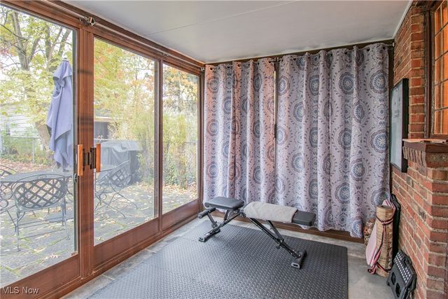 18302 Scottsdale Boulevard, Shaker Heights, OH 44122