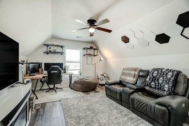 12110 Woodland Drive, Beaumont, TX 77705