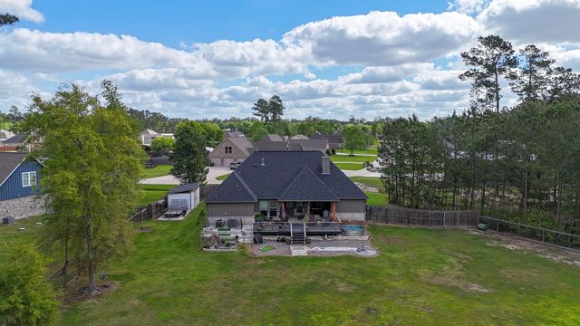 12110 Woodland Drive, Beaumont, TX 77705