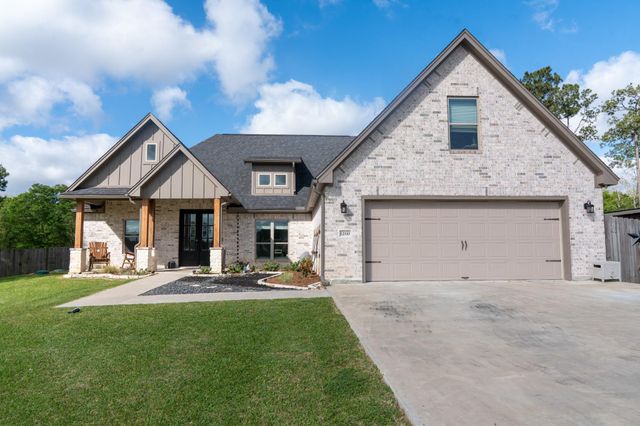 12110 Woodland Drive, Beaumont, TX 77705