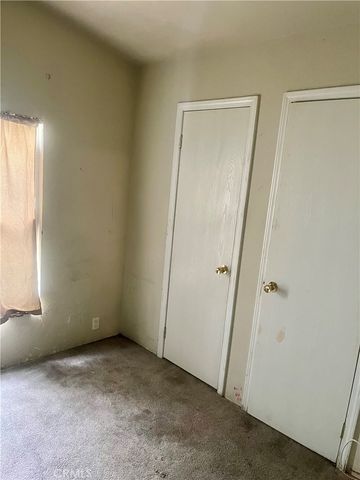 7560 Woodman Scp74, Van Nuys, CA 91405