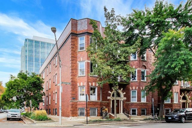 5201 S BLACKSTONE Avenue 1W, Chicago, IL 60615