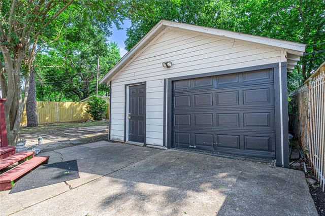 3210 Oakdale Street, Houston, TX 77004