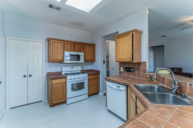 600 Alpine Cove, Flower Mound, TX 75028