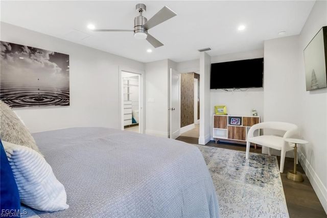 27052 Kindlewood LN, Bonita Springs, FL 34134