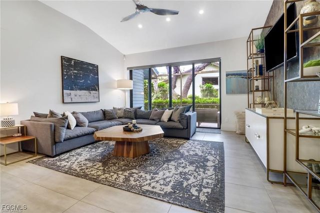 27052 Kindlewood LN, Bonita Springs, FL 34134