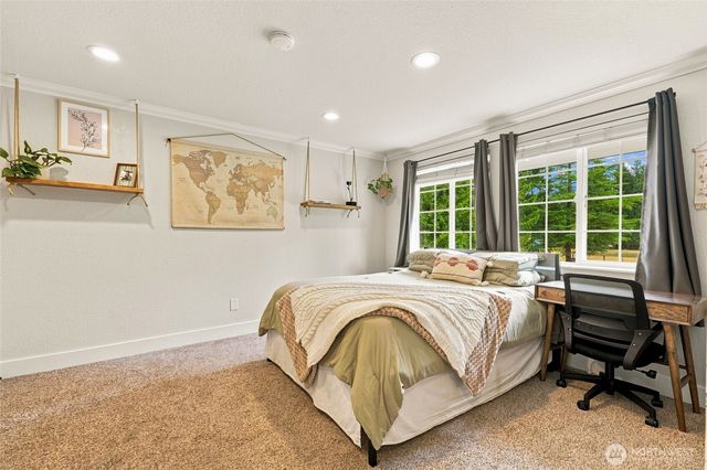 23224 37th Avenue NE, Arlington, WA 98223