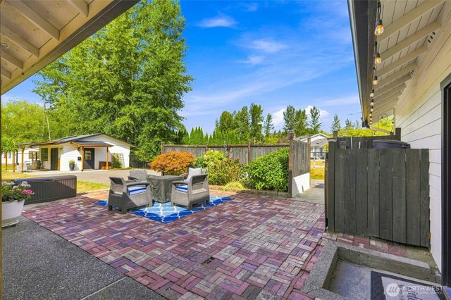 23224 37th Avenue NE, Arlington, WA 98223