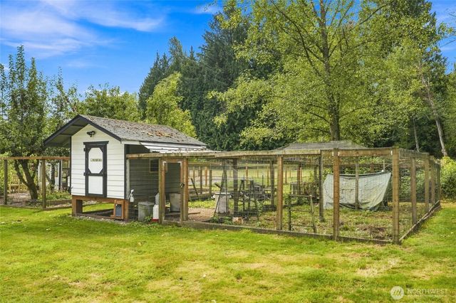23224 37th Avenue NE, Arlington, WA 98223