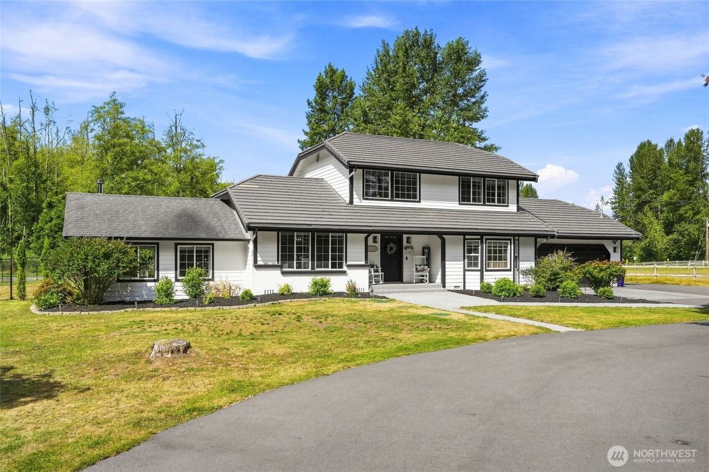 23224 37th Avenue NE, Arlington, WA 98223