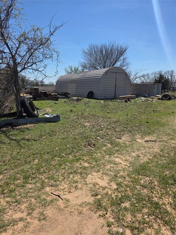 9319 U S HWY 287, Alvord, TX 76225