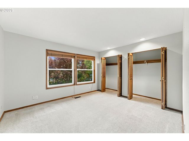 10023 Sw QUAIL POST Rd, Portland, OR 97219