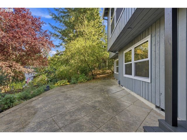 10023 Sw QUAIL POST Rd, Portland, OR 97219